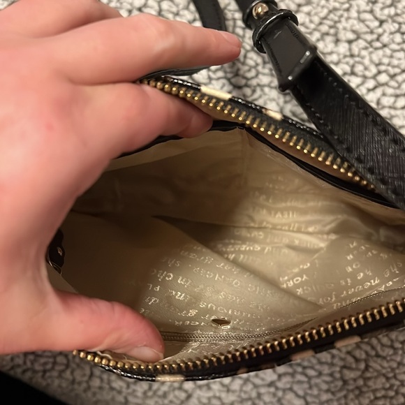 Cute leopard crossbody! ♠️ - Picture 5 of 6